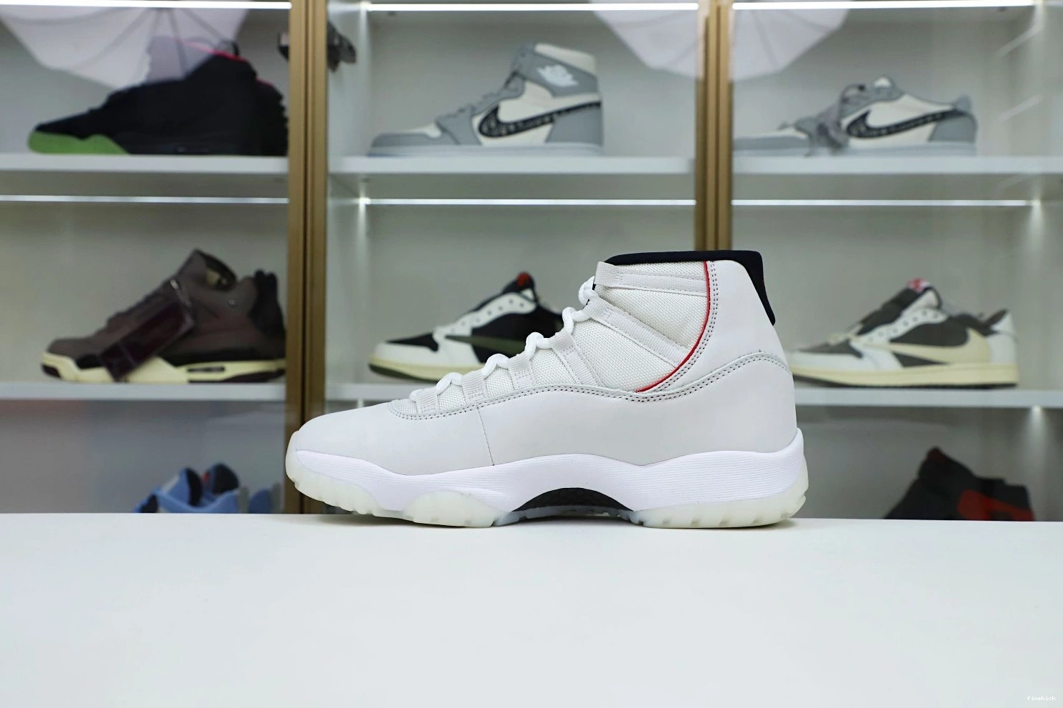 PLATINUM JORDAN AIR TINT XI RETRO 11 0728
